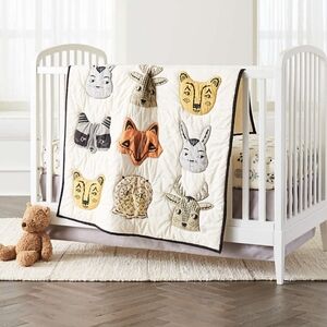 Roxy Marj Crate & Barrel Kids Woodland Animal Baby Crib Quilt